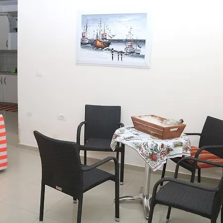 Ali Casa de Férias Piqeras